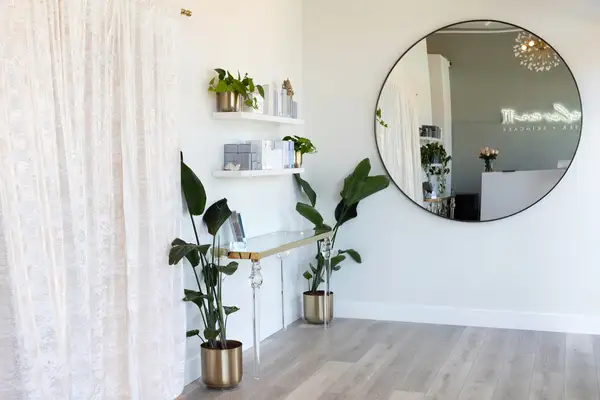 Eleven11 Laser + Skincare