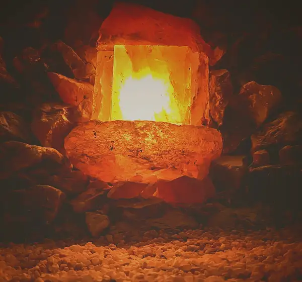 Shvaas Spa Salt Cave & Float Therapy